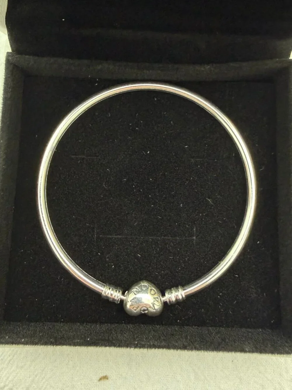 Pandora wrist size